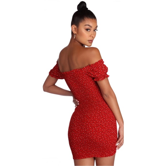 Red Floral Large Off The Shoulder Red Mini Dress - Picture 4 of 15